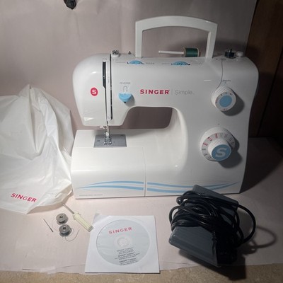 Singer Simple 2263 Sewing Machine Great working condition 