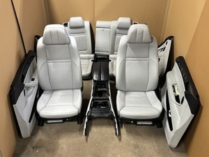 Lederausstattung BMW X6M E71 LHD Belüftet Sitze Türverkleidung Leather Seat