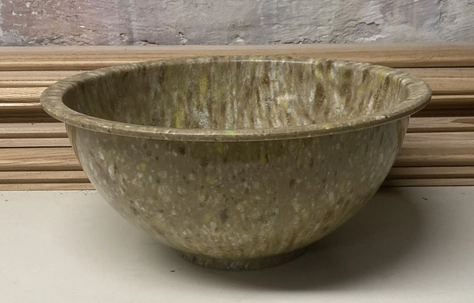 Vintage TEXAS WARE #125 Melmac Splatter Confetti Mixing Bowl Beige Chartreuse