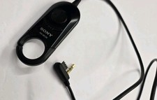 Genuine OEM SONY RM-MC26 Wired Remote Control for Portable Walkman Discman