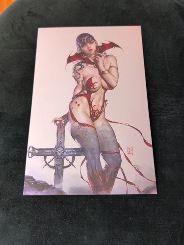 VAMPI VAMPIRELLA FOIL KYUYONG EOM PRINT 1