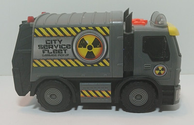 Toy State City Service Fleet Garbage Truck Recycling Pick Up Lights & Sounds 