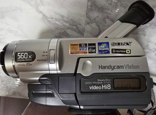 Sony Handycam Vision CCD-TRV608 Hi8 Camcorder 20x Zoom w/ Adapter Bag