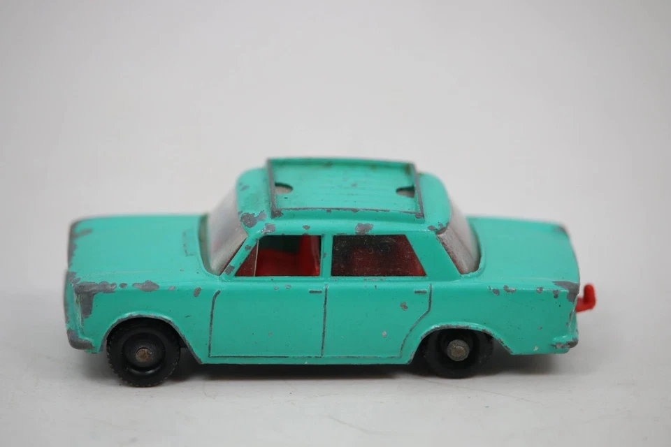 Lesney "Matchbox" Series - FIAT 1500 No 56 - Made in England 1:64 Scale - Image 4 of 4