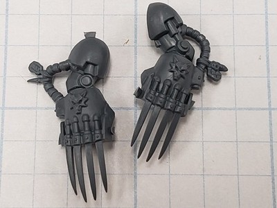 40k Space Wolves Bits OOP Wolf Guard Terminator Lightning Claws Wolf Head LC3