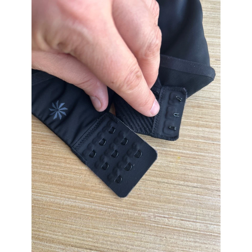 Sujetador Athleta 38DD Negro Cuello Alto Ligeramente Acolchado Inalámbrico Ajustable Foto 4 de 4