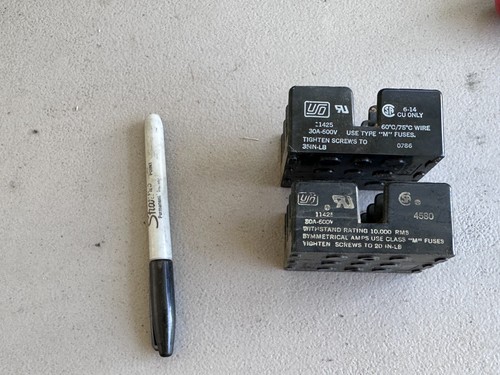 USO 11425 30A-600V 3 Pole Fuse Holder (Lot of 2)