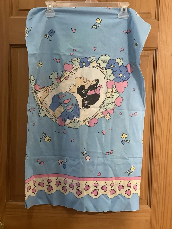 Funda de Almohada Reina 2 Caras Disney Blancanieves Vintage Años 90 Princesa Ropa de Cama Dopey Foto 4 de 4