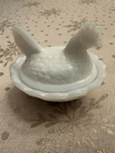 Westmoreland Vintage Hen On Nest Salt Cellar In Milk Glass White