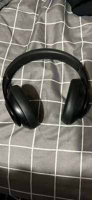 Beats by Dr. Dre Studio Pro Wireless Bluetooth Headphones - Black MQTP3LL/A