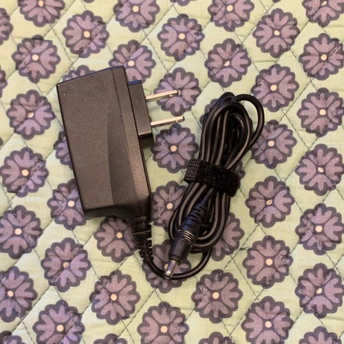 Genuine Nokia ACP-12U Wall AC Power Supply Cell Phone DC Charger Charging Cord - Zdjęcie 2 z 6