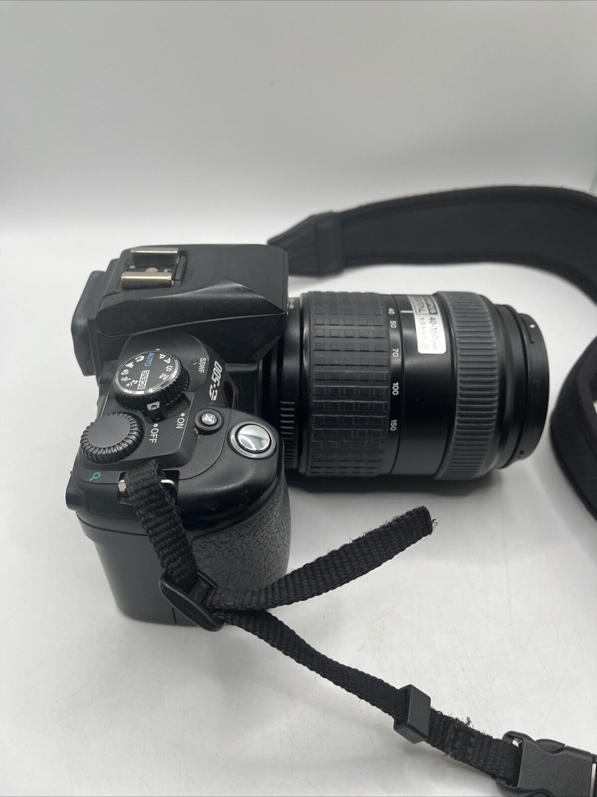 Foto 9 di 12