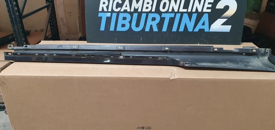 Min 5197 - Minigonna Audi A4 cabrio sinistra 2001 2006 - Immagine 4 di 4