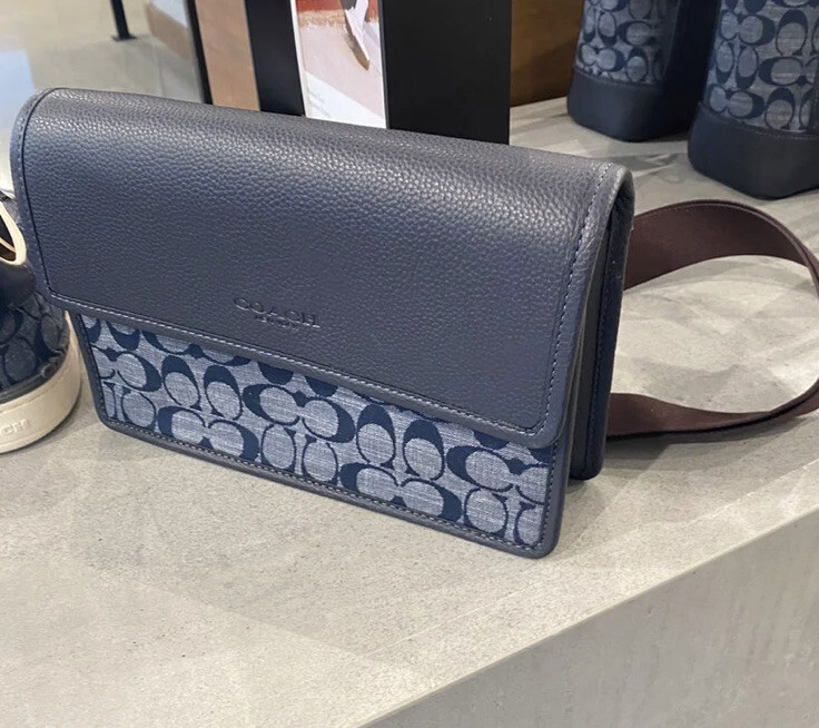 NWT Coach Turner Flap Crossbody In Signature Chambray C8185