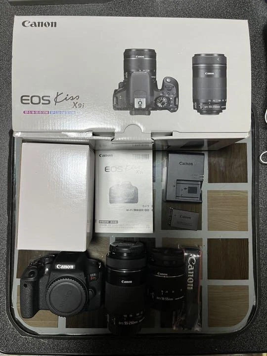 Canon Eos Kiss X9I W zoom Kit | eBay