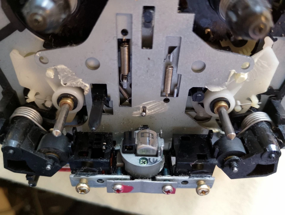 Kassettenlaufwerk für Bang& Olufsen Beosound Ouvertüre Ersatzteil Motor/Riemen - Bild 4 von 4