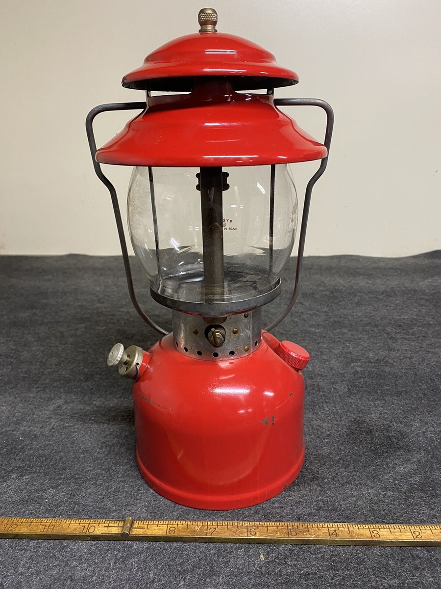 Coleman ランタン Coleman 2024 Christmas Lantern Limited 2 color set 286A