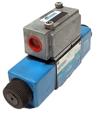 Vickers DG4V-3S-6N-M-FPA5WL-B5-60-EN466 Solenoid Valve w/ 110/120 V AC Coil