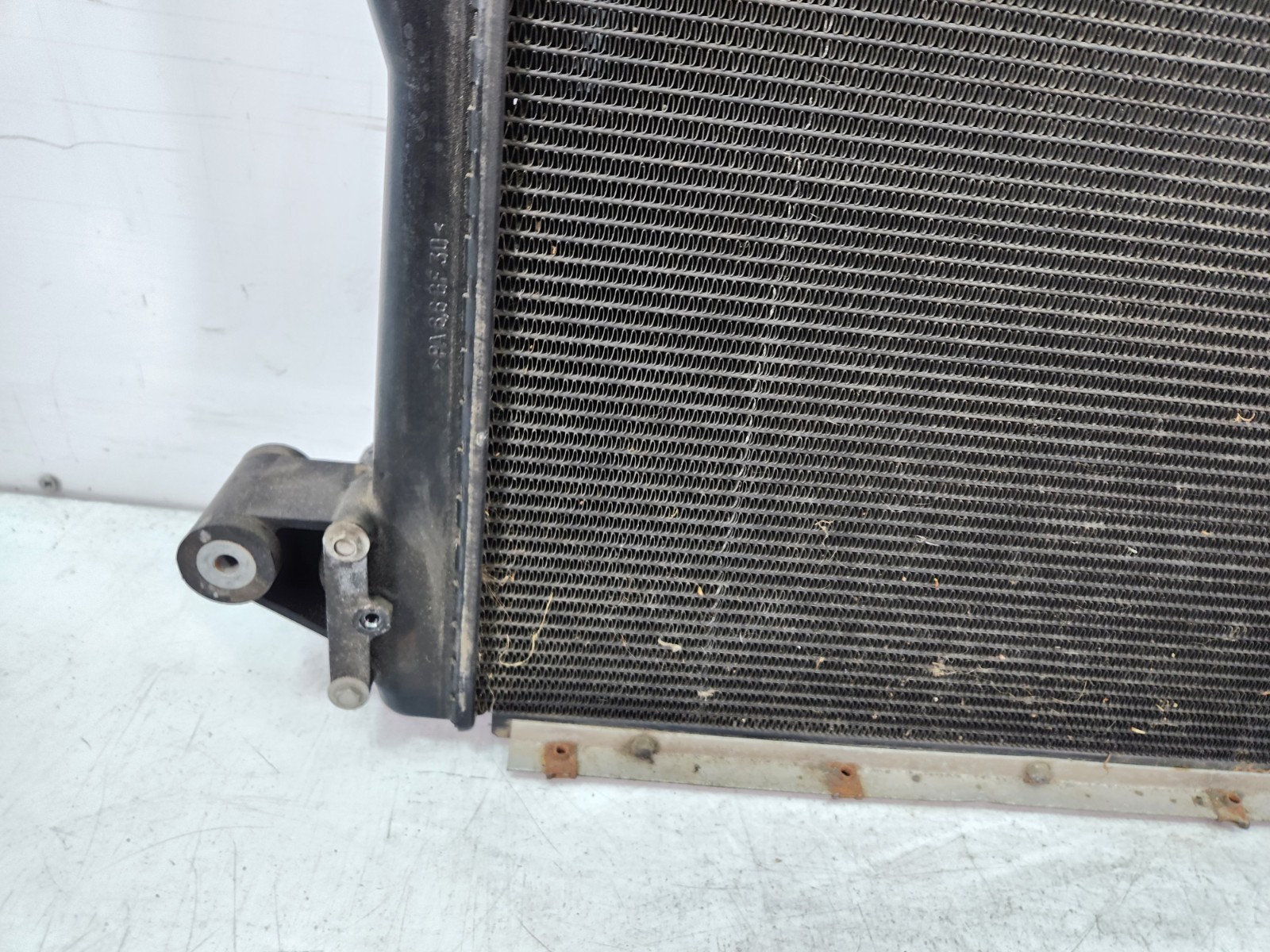 ✅ 04-10 OEM Maserati Quattroporte M139 Engine Motor Cooling Coolant Radiator 71k