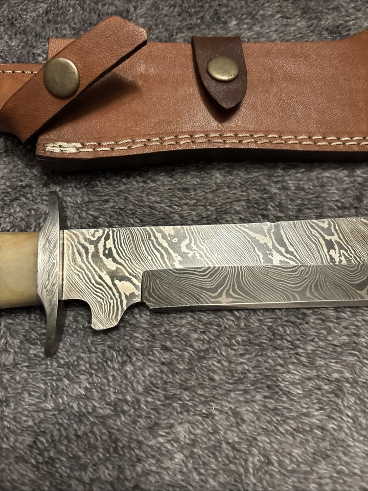 定制手工大马士革钢制野营生存户外鲍伊狩猎刀 — 第 4/4 张图片