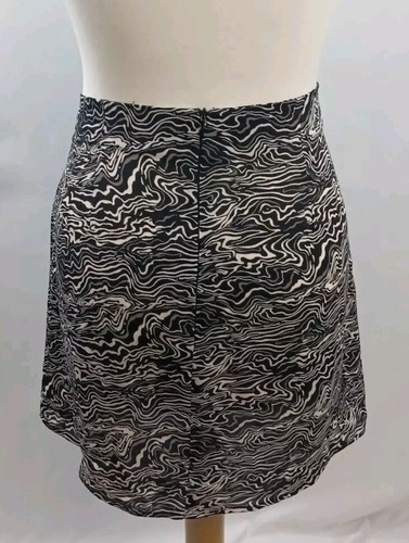 Black And White A-line Mini Skirt Size 10 - Picture 7 of 12
