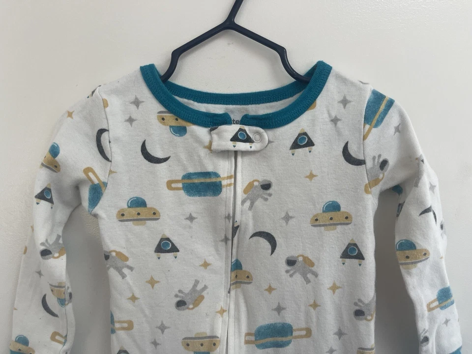 Carter's Bebé Niños 1 Pieza Espacio Exterior Astronauta Footie Dormir y Jugar Blanco 24 M Foto 3 de 4