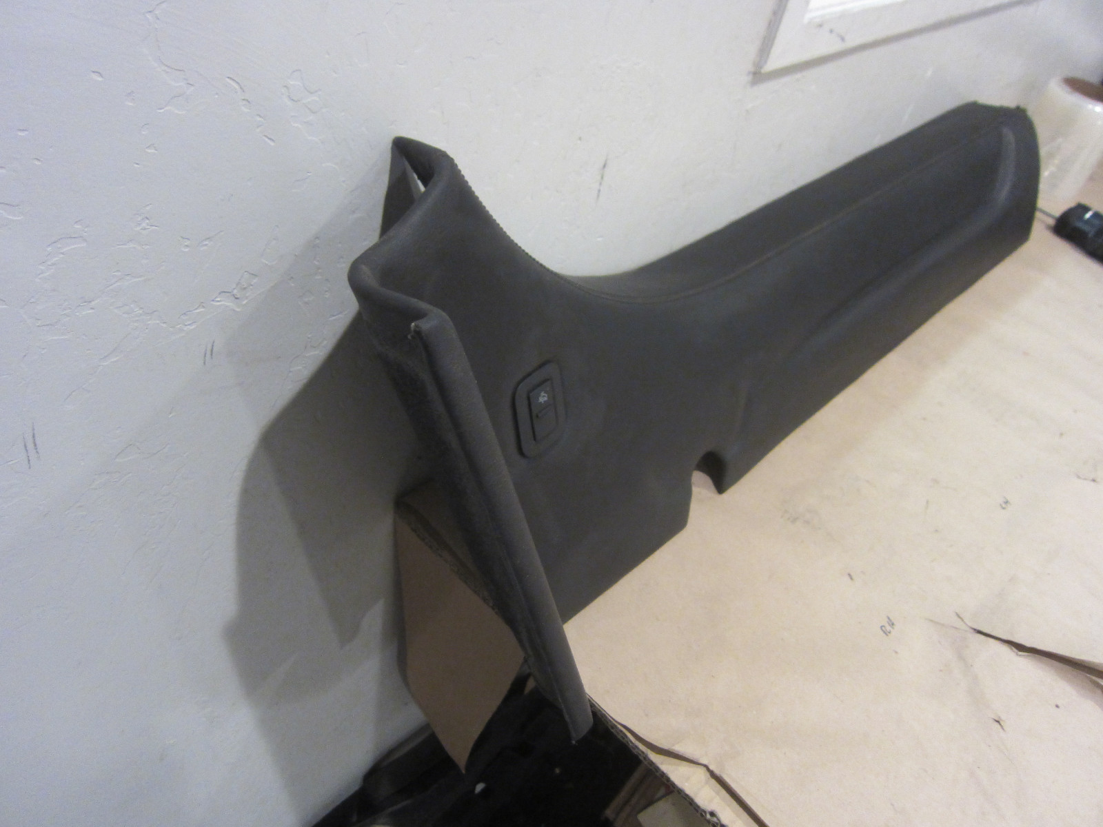 Lamborghini Gallardo Spyder - LH Sill Cover Panel - P/N 401854903D