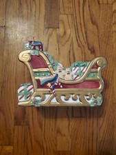 Sleigh Centerpiece - beautiful colors/details