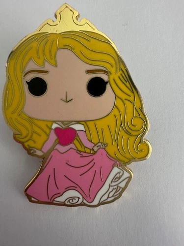 Funko Pop AURORA Dancing Gold With Pin Shop Exclusive Disney Princess PIN (D2)