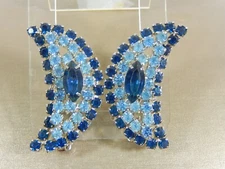 VTG JULIANA BLUE PRONG SET RHINESTONE LARGE CRESENT MOON CLIP EARRINGS