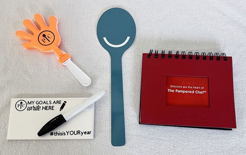 Pampered Chef Director Premiums - Goals Tile + Pen, Photo Album/Recipe Cards EUC