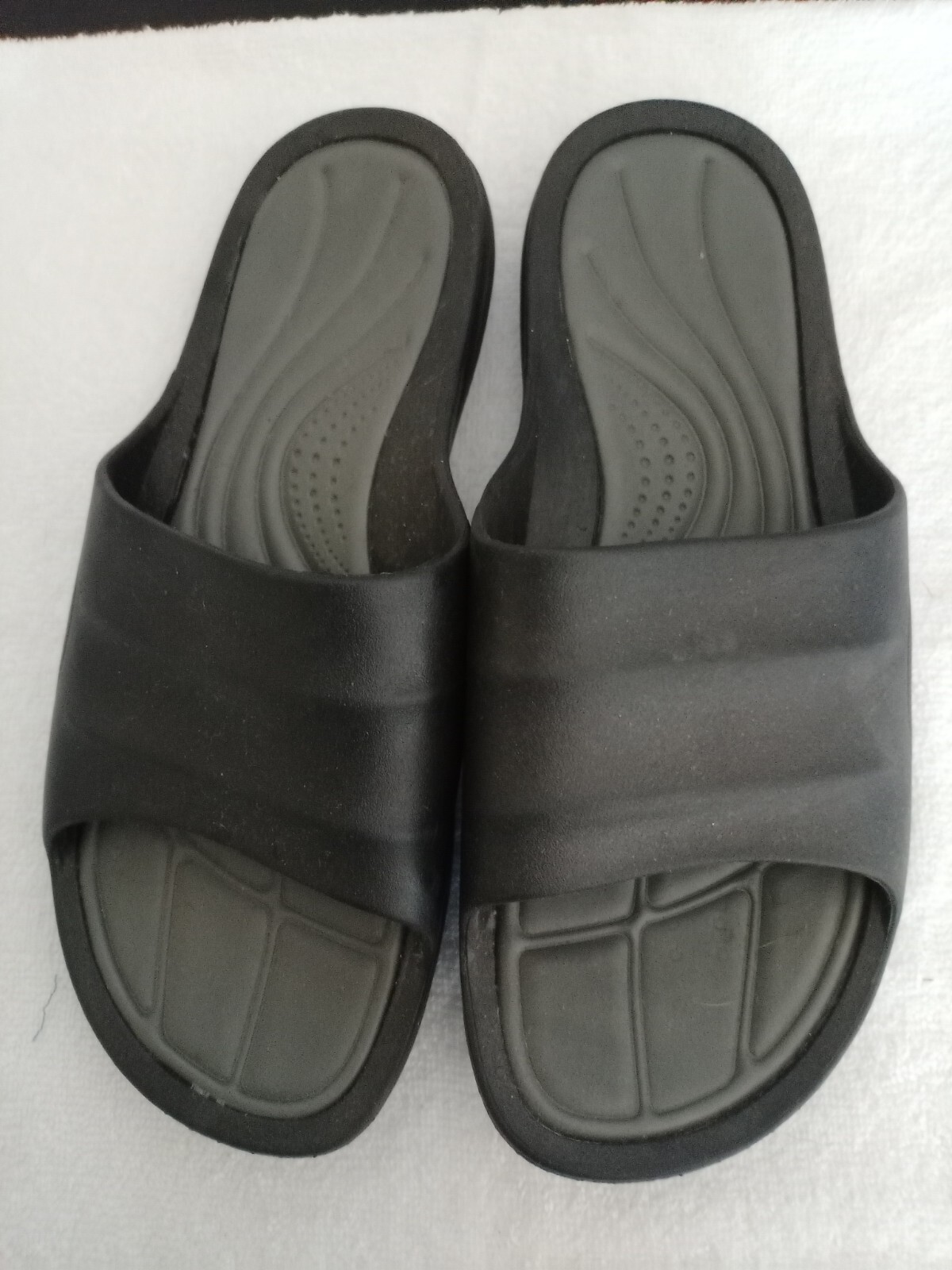 APL Sliders nuovi taglia 7 8 suola ammortizzata nera