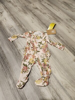 NWT Angel Dear Bamboo Footed Sleeper Floral 0-3 Months Ruffle Bum 