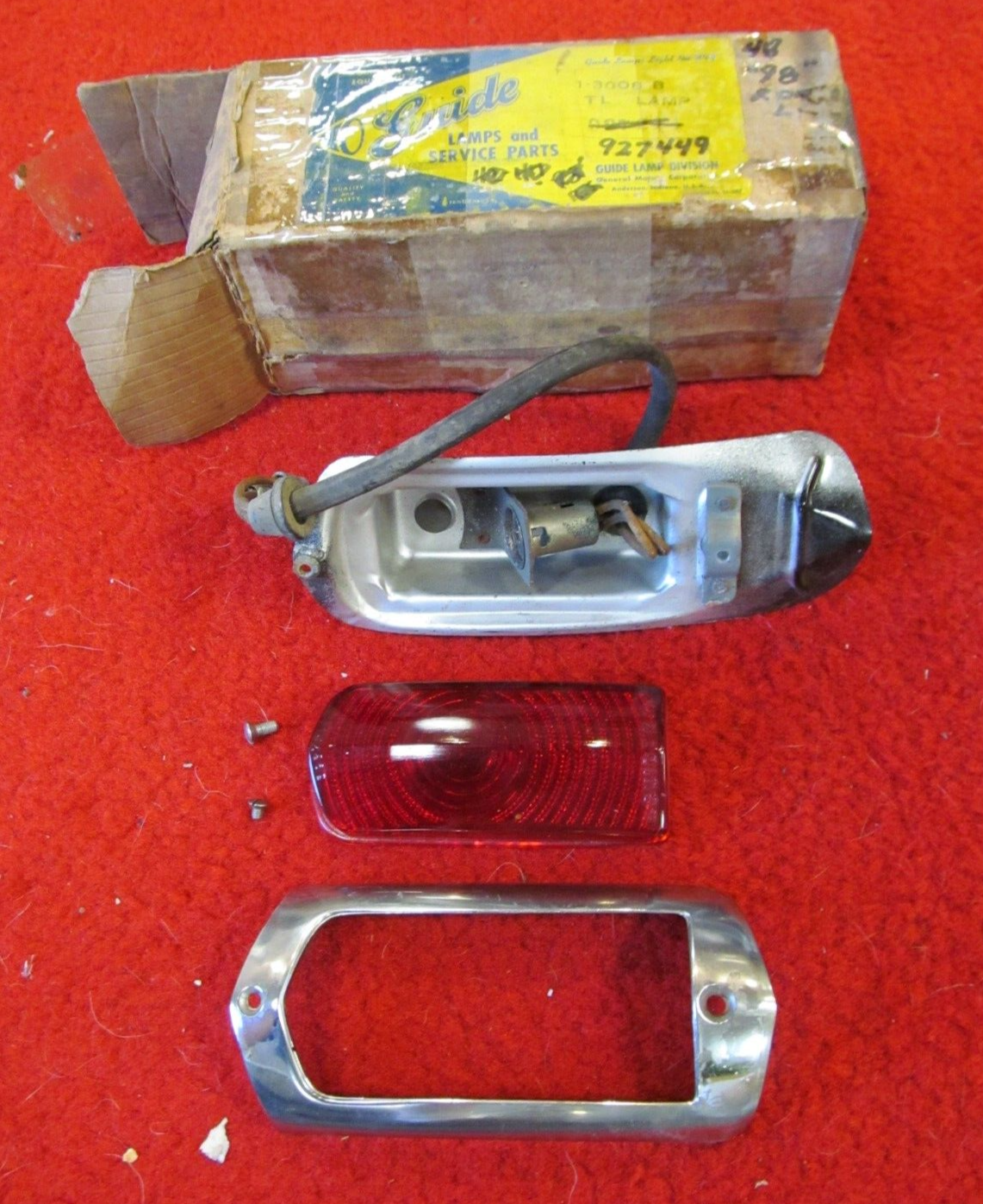 Rare 1948 Oldsmobile 98 NOS GM Tail Light Lens & Bezel Housing Model 927449