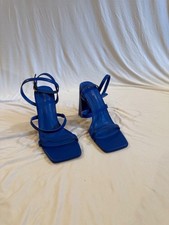 PrettyLittleThing Blue Strappy Block Heel Sandals Women’s Size 6 | New in Box
