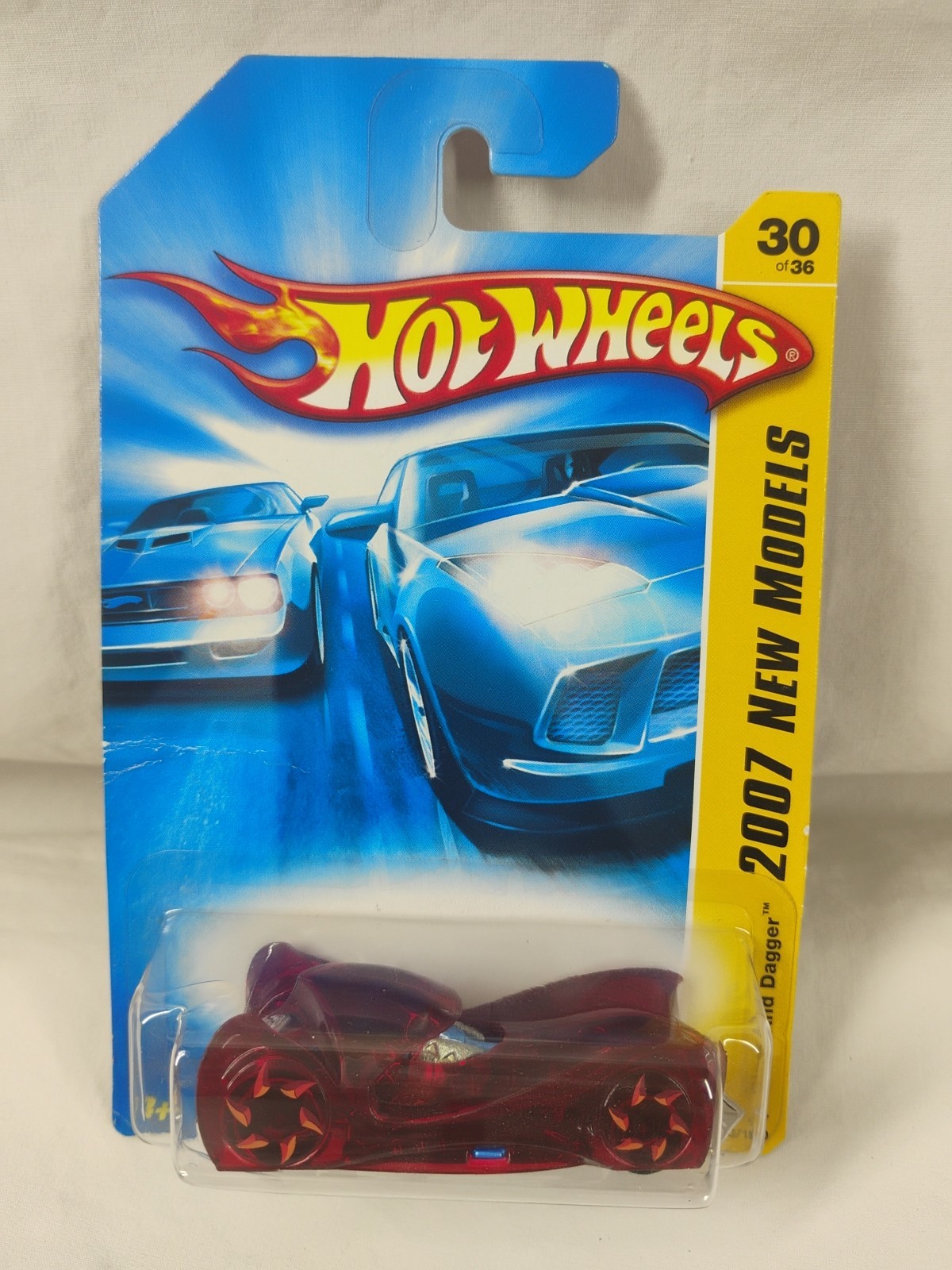 2007 Hot Wheels #030 Cloak And Dagger New Models 30/36 Red