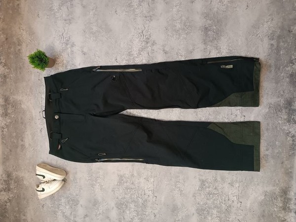 Men Trousers Black 32