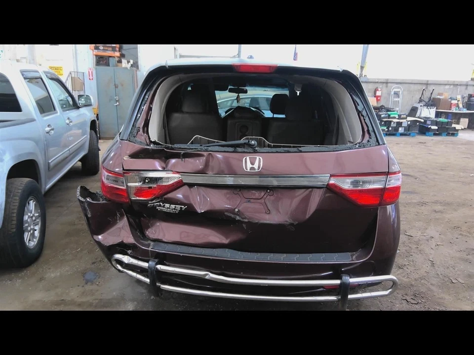 Alternator Fits 12-15 PILOT 6838033 - Image 3 of 4