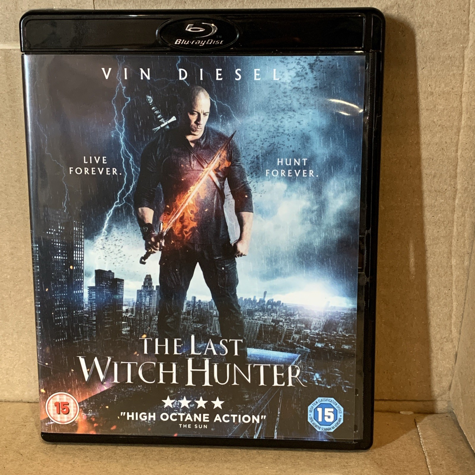 The Last Witch Hunter [Blu-ray] [2015]