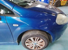 PARAFANGO ANTERIORE DESTRO PER FIAT Grande Punto 1° Serie 350A1.000 (05>08)