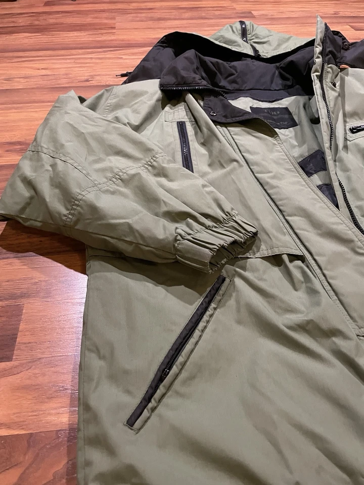 Abrigo de invierno acolchado chaqueta de esquí verde niebla London vintage - irregular - talla M Foto 2 de 4