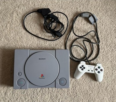 Sony PlayStation 1 SCPH 9002 mit Controller Weiß