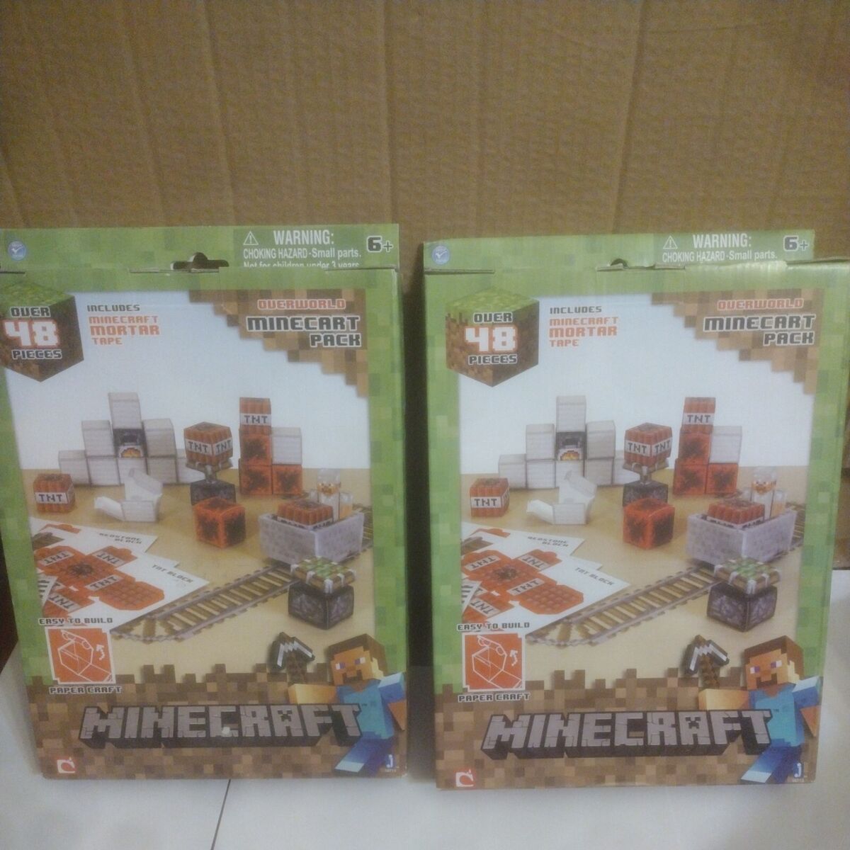 Minecraft Overworld Playset with 1 Action Figure & 10 Papercraft