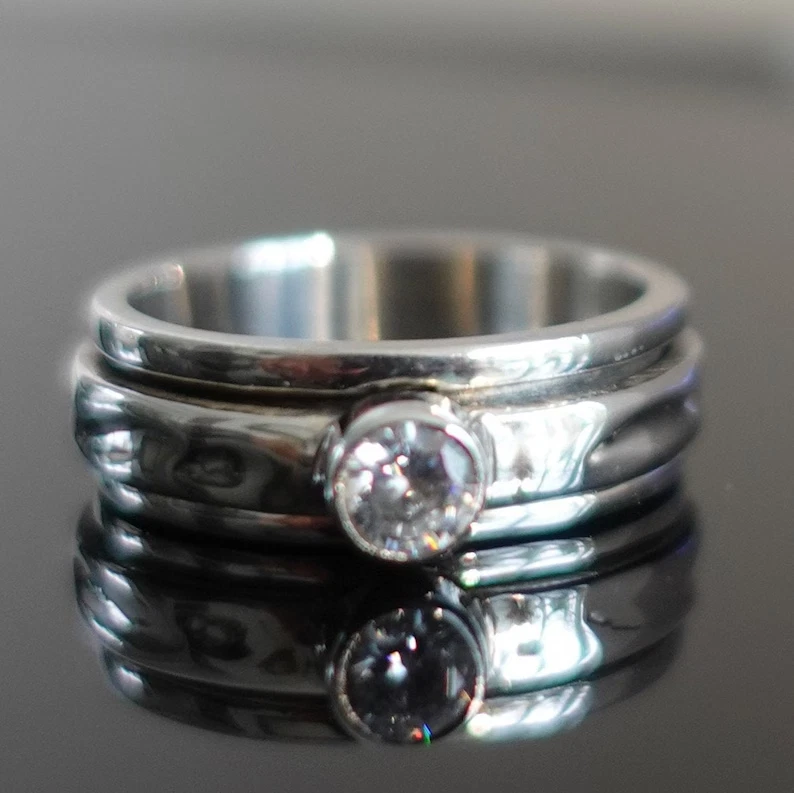 Zircone Cubico Spinner Anello 925 Argento Sterling Fascia Misura 10 US per - Immagine 3 di 4