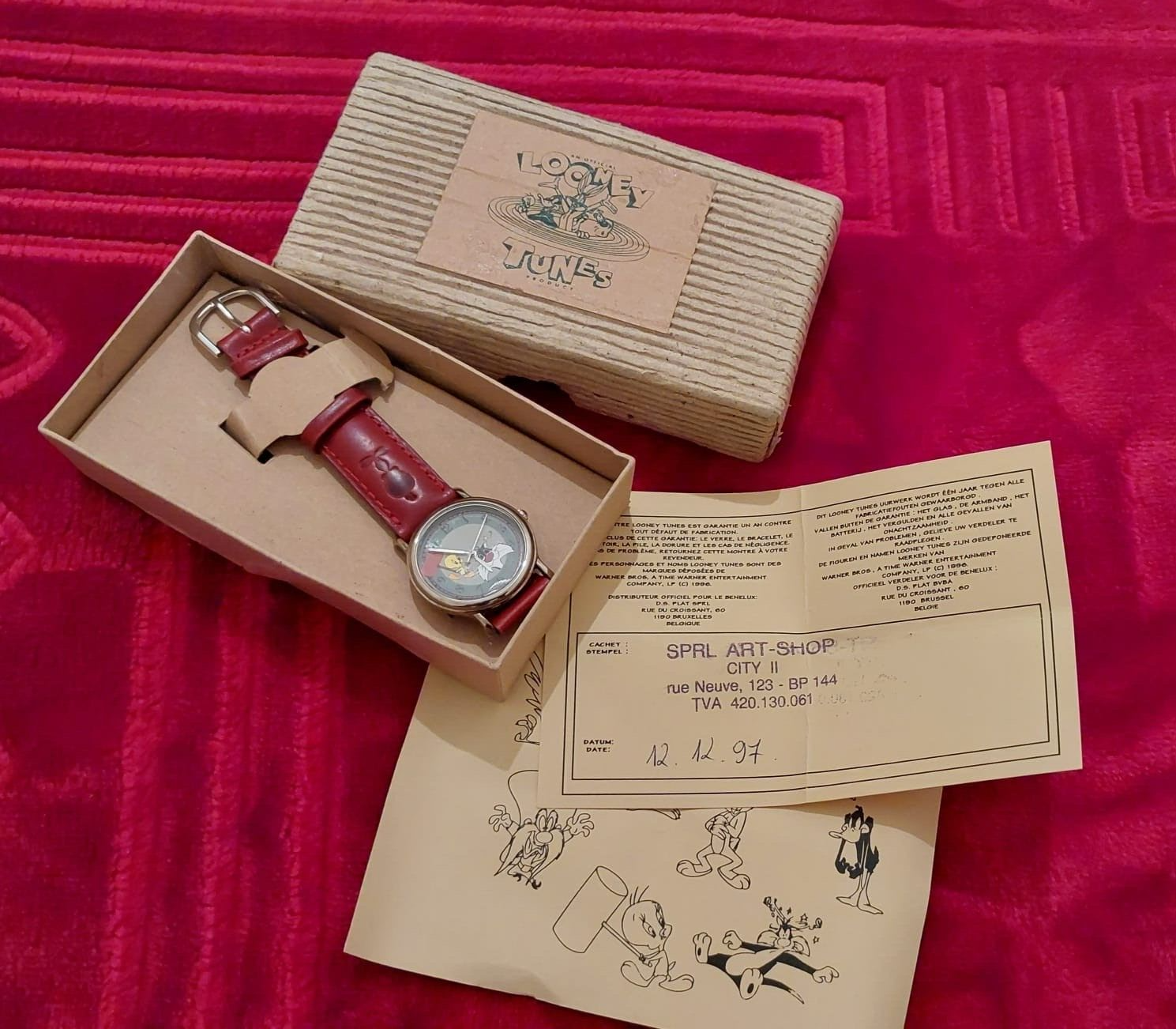 1996 Looney Tunes Collectible Watch by Warner Bros with Original Box