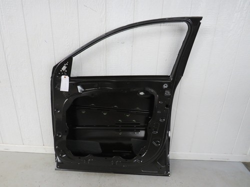 2016-2017-2018-2019-2020 KIA SORENTO RIGHT FRONT DOOR SHELL OEM - Picture 12 of 15