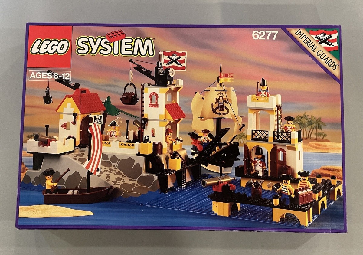 LEGO 6277 Pirates Imperial Guards Imperial Trading Post New and