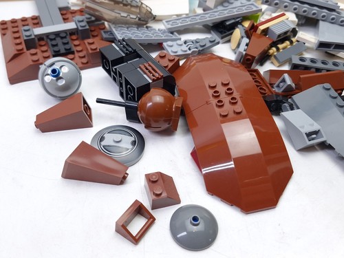 Lot de pièces détachées Lego Star Wars 7662 MTT 7676 Gunship 7675 AT-TE - Photo 7 sur 15