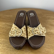 Yellow box Women  s Wedge Slip On Sandals Animal Print/ Rhinestones Size 8.5