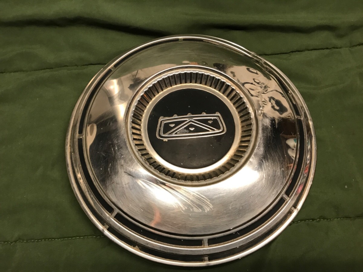 1967 1968 FORD TORINO FAIRLANE HUB CAP DOG DISH 10” MERCURY